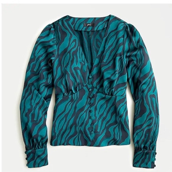 NWT J. CREW DEEP V-NECK BUTTON FRONT TOP - Picture 10 of 11